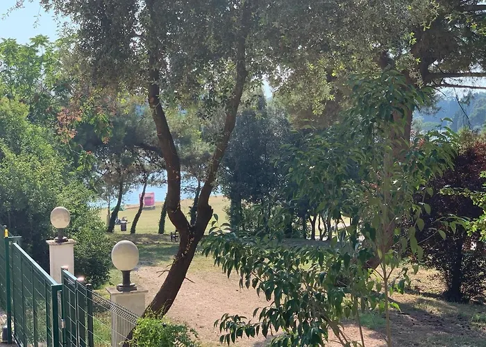 Rovinia Mobile 캠프장