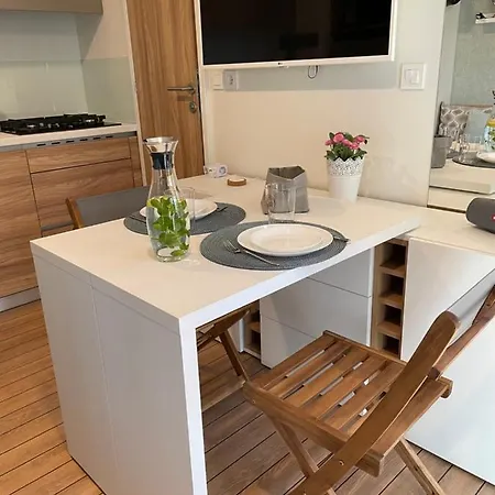 Rovinia Mobile Camping *